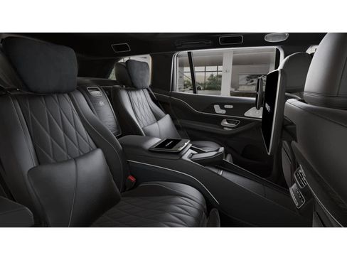 New 2026 Mercedes-Benz Maybach GLS 600 4MATIC image 16