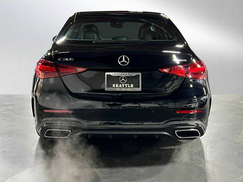Used 2025 Mercedes-Benz C 300 4MATIC Sedan image 4