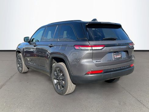 New 2025 Jeep Grand Cherokee Limited w/ Trailer Tow Package image 5