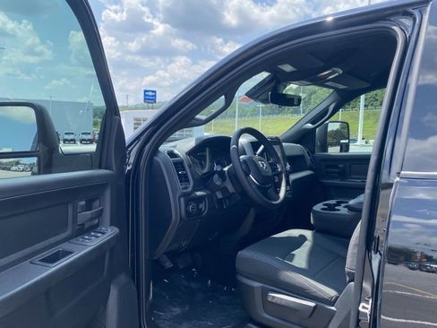 New 2025 RAM 2500 Tradesman image 14