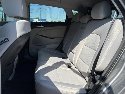 Used 2020 Hyundai Tucson SE AWD/4WD image 47