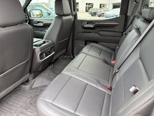 Used 2023 GMC Sierra 1500 SLT w/ SLT Premium Plus Package AWD/4WD image 21