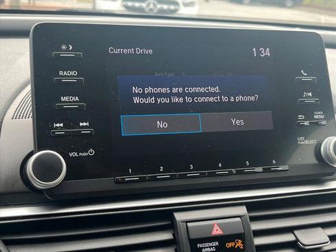 Certified 2018 Honda Accord Hybrid image 14