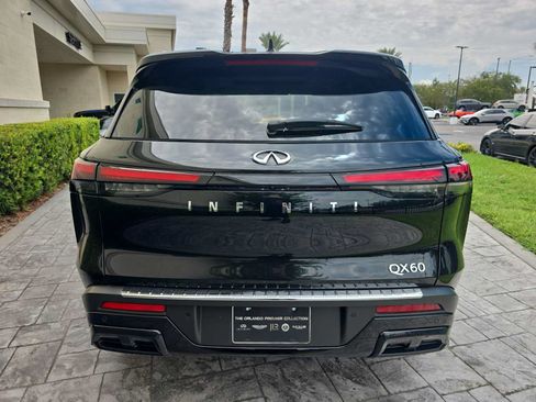 Certified 2025 INFINITI QX60 Luxe w/ Cargo Package FWD image 5