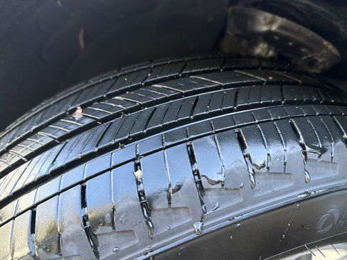 Used 2023 Chevrolet Equinox LT image 12