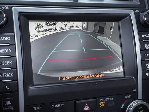Used 2012 Toyota Camry XLE FWD image 15