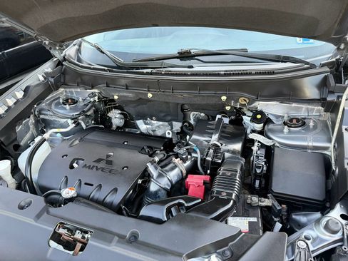 Used 2016 Mitsubishi Outlander Sport ES image 36