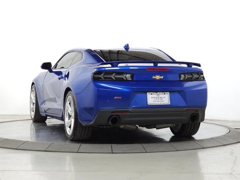 Used 2017 Chevrolet Camaro SS image 6