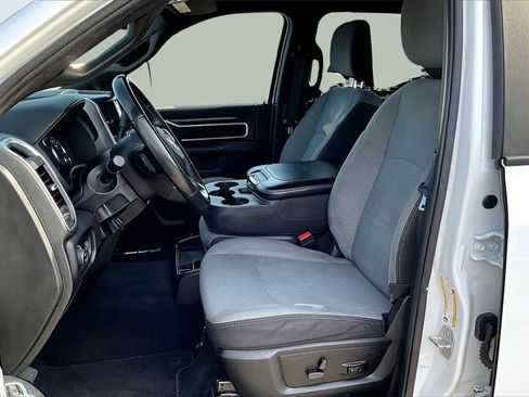 Used 2024 RAM 3500 Big Horn image 26