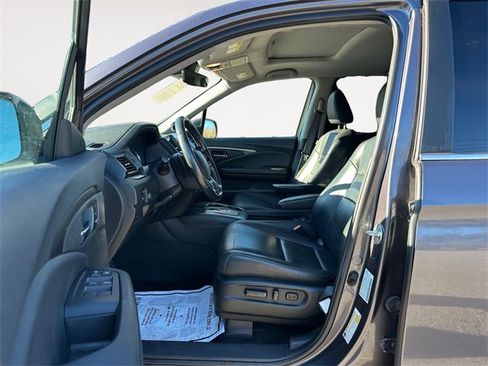 Used 2022 Honda Pilot Special Edition image 9