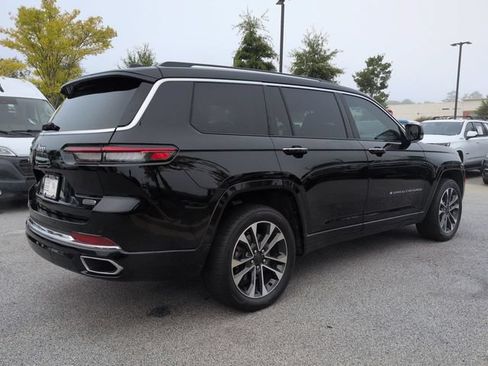 Used 2023 Jeep Grand Cherokee L Overland w/ Rear Seat Video Group I RWD image 4