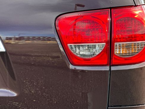 Used 2013 Toyota Sequoia Limited image 47