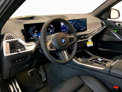 New 2026 BMW X5 M60i w/ Executive Package AWD/4WD image 9