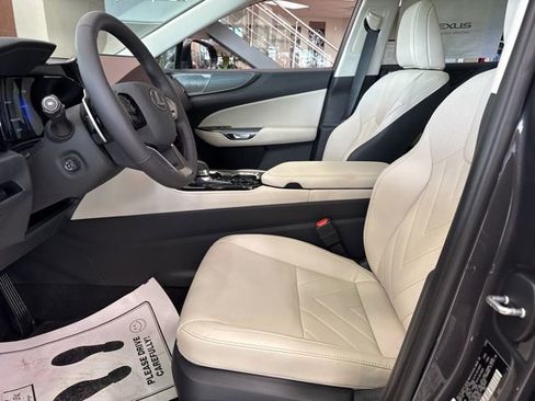 New 2026 Lexus NX 350 350h Luxury image 12