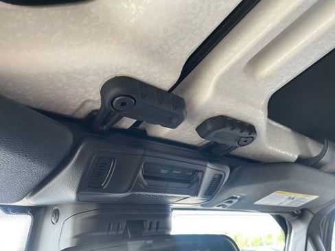 New 2024 Jeep Wrangler Unlimited Rubicon image 33