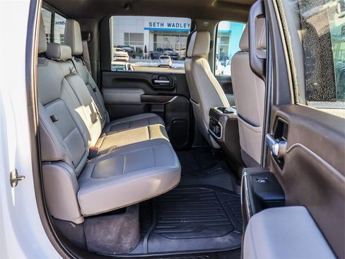 Used 2021 GMC Sierra 2500 SLT w/ SLT Preferred Package image 20