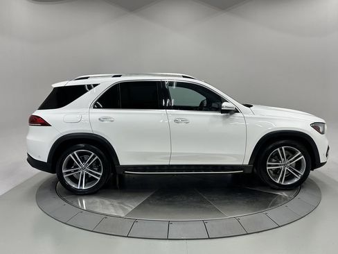 Certified 2021 Mercedes-Benz GLE 350 4MATIC w/ Premium Package image 8