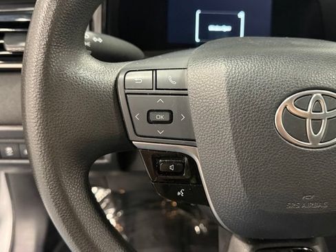 Used 2025 Toyota Camry LE FWD image 19