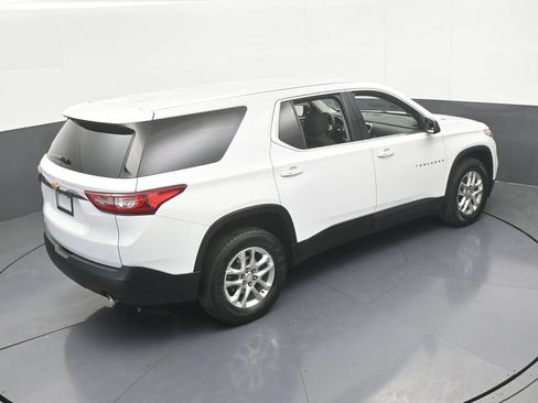 Used 2021 Chevrolet Traverse LS image 47