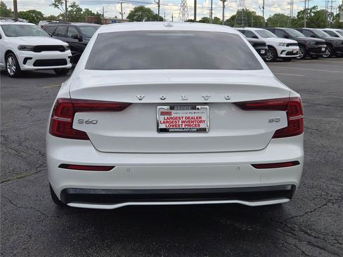 Used 2024 Volvo S60 B5 Core FWD image 15