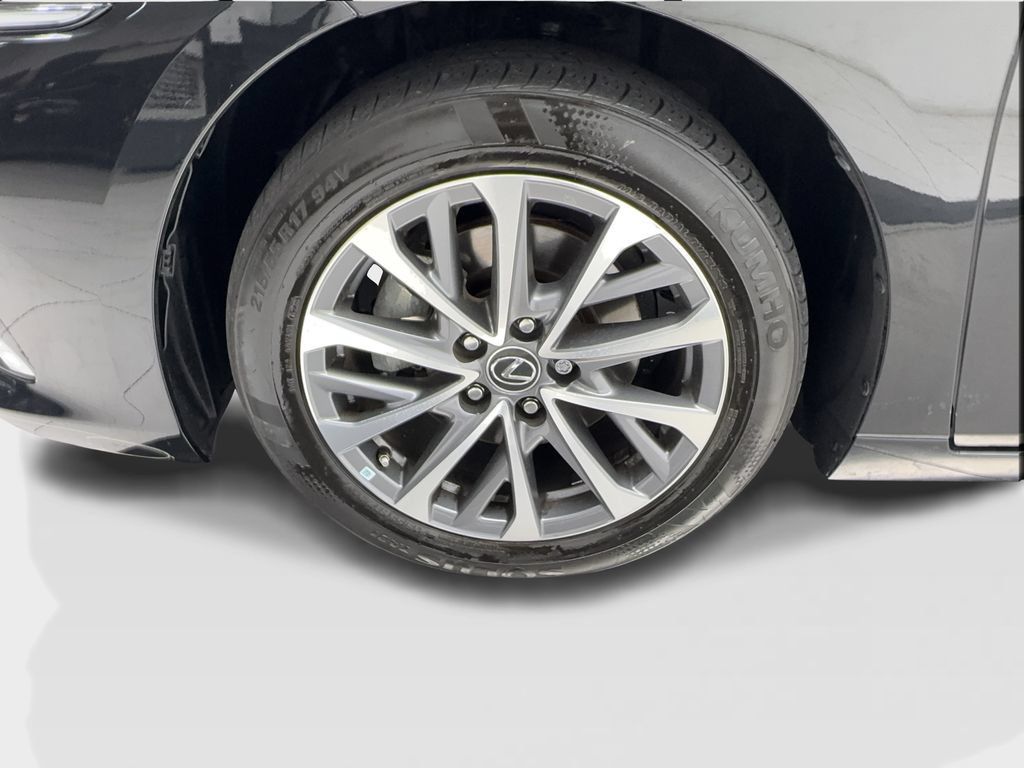 Used 2022 Lexus ES 250 w/ Accessory Package AWD/4WD image 14