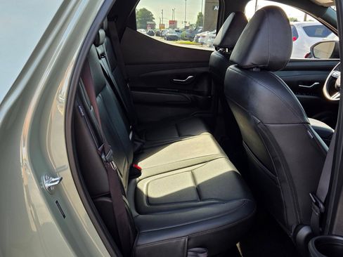 Certified 2025 Hyundai Santa Cruz SEL FWD image 14
