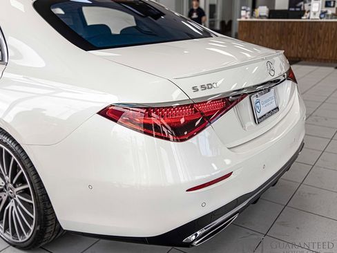 Used 2023 Mercedes-Benz S 500 4MATIC w/ AMG Line image 12