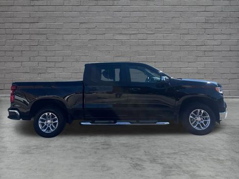 Used 2024 Chevrolet Silverado 1500 LT AWD/4WD image 8
