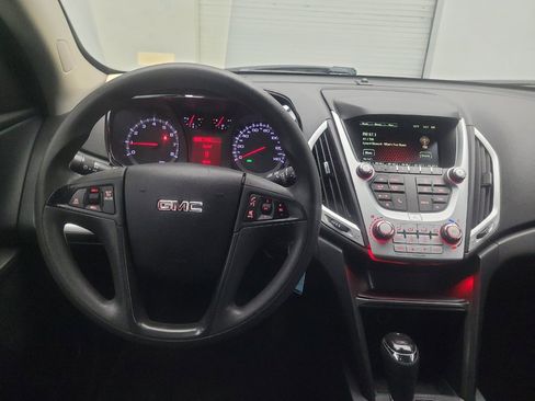 Used 2017 GMC Terrain SLE FWD image 22