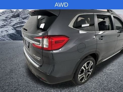 New 2026 Subaru Ascent Limited image 3