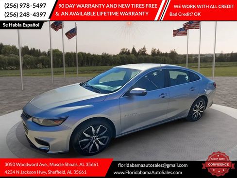 Used 2018 Chevrolet Malibu LT w/ Sport Package image 2