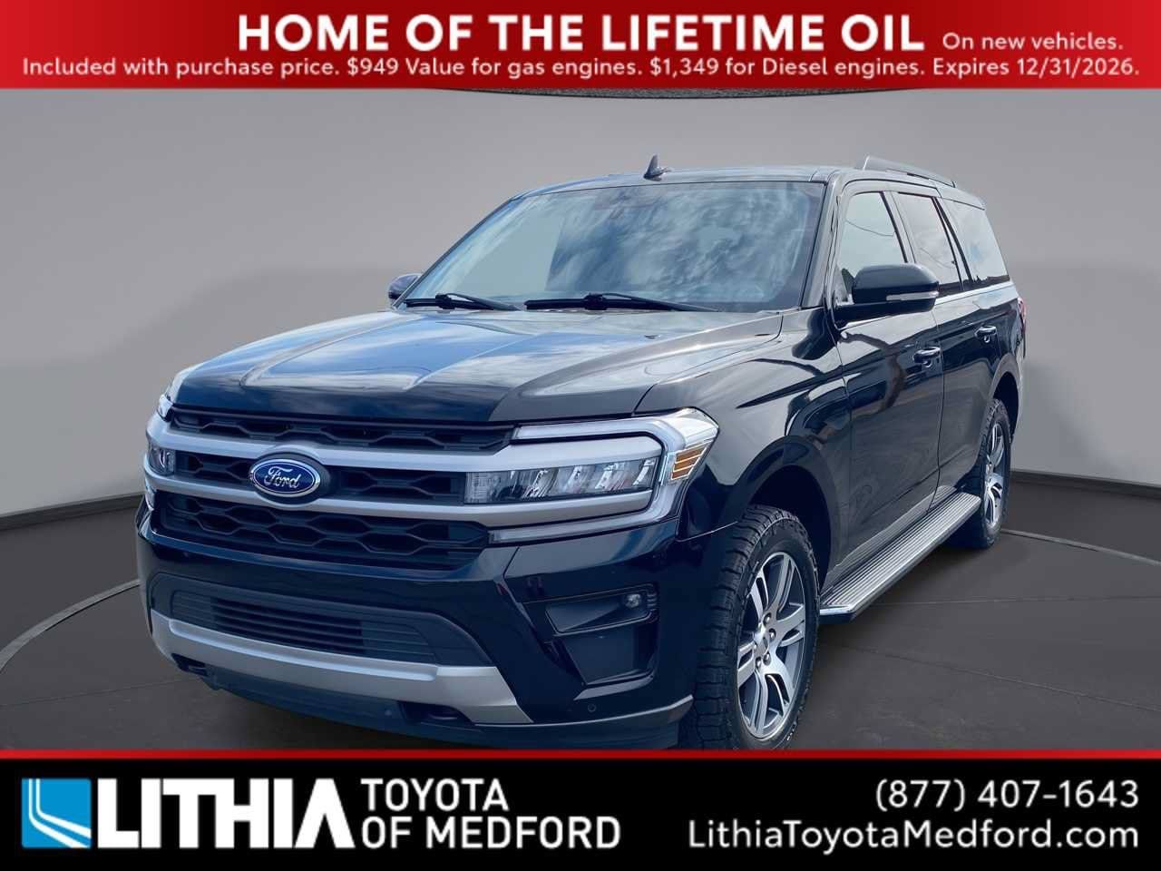 Used 2023 Ford Expedition XLT AWD/4WD image 1