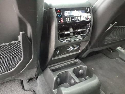 Used 2024 Jeep Grand Cherokee L Limited w/ Luxury Tech Group II image 14