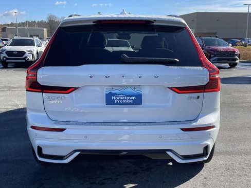 New 2026 Volvo XC60 B5 Plus w/ Protection Package Premier image 26