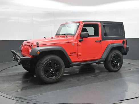 Used 2013 Jeep Wrangler Sport AWD/4WD image 6