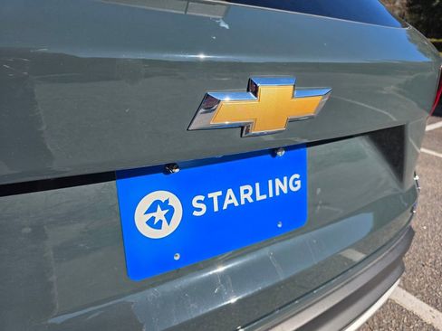 Certified 2025 Chevrolet Trax LT w/ LT Convenience Package image 34