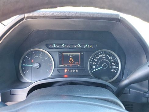 Used 2020 Ford F150 XLT w/ Trailer Tow Package image 17