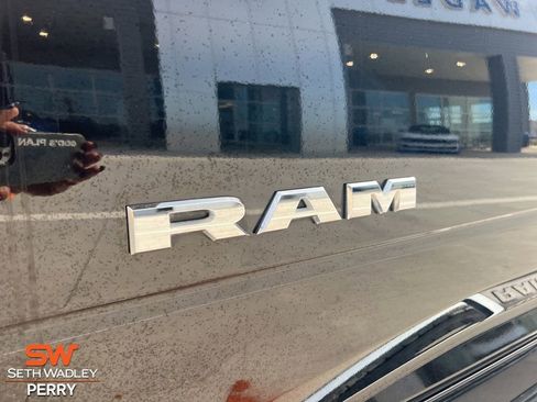 Used 2024 RAM 2500 Big Horn image 9