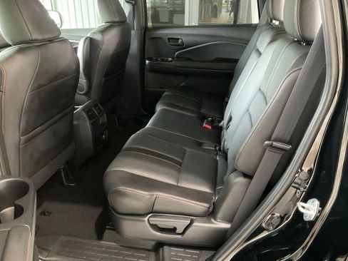 Used 2023 Honda Passport TrailSport image 19