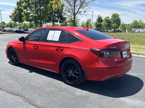 Used 2025 Honda Civic Sport image 7