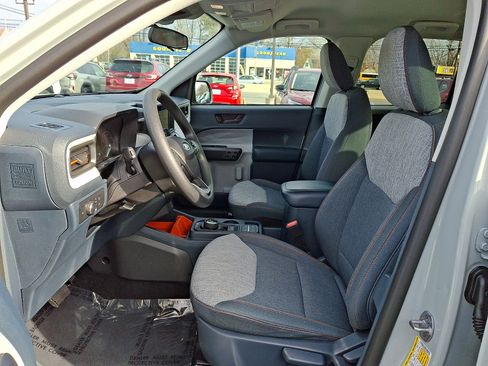 Certified 2022 Ford Maverick XLT image 14