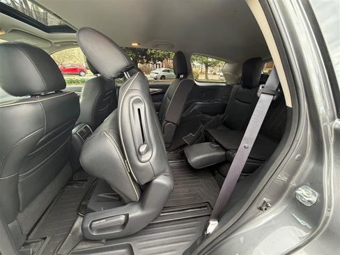 Used 2020 INFINITI QX60 Luxe w/ Essential Package image 25