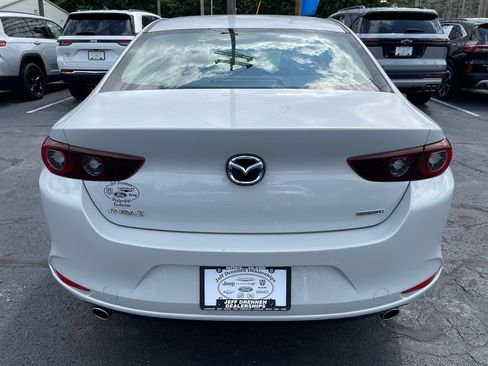 Used 2024 MAZDA MAZDA3 s FWD image 6