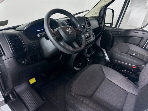 Used 2023 RAM ProMaster 2500 image 29