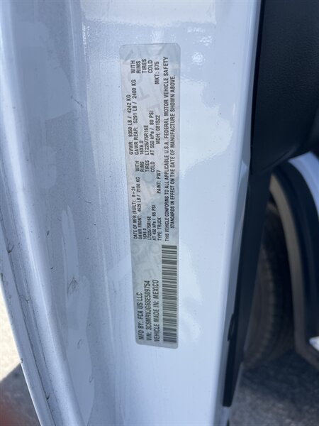 Used 2025 RAM ProMaster 3500 w/ Convenience Group FWD image 8