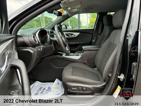 Used 2022 Chevrolet Blazer LT w/ LPO, Black Accent Package AWD/4WD image 9