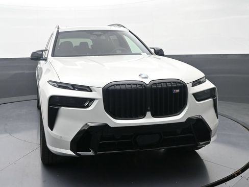 New 2027 BMW X7 M60i AWD/4WD image 2
