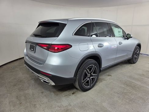 New 2027 Mercedes-Benz GLC 300 image 4