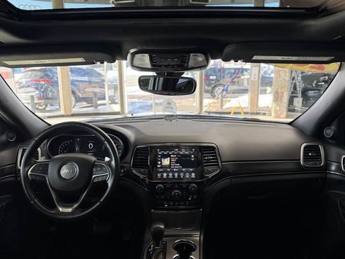 Used 2021 Jeep Grand Cherokee Limited X image 31