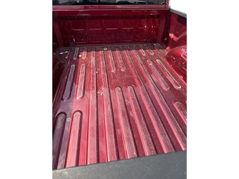 Used 2024 RAM 1500 Classic SLT AWD/4WD image 7